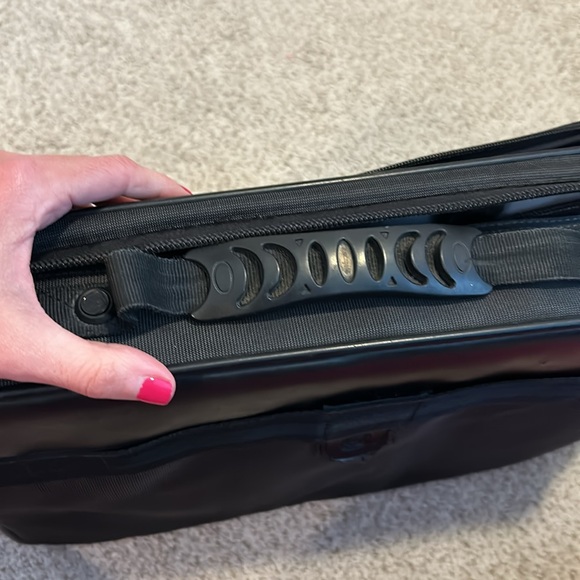 Swiss Gear Laptop Bag, Black - Picture 8 of 11